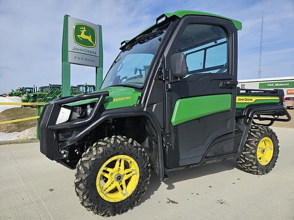 Image of John Deere XUV 835R Primary image