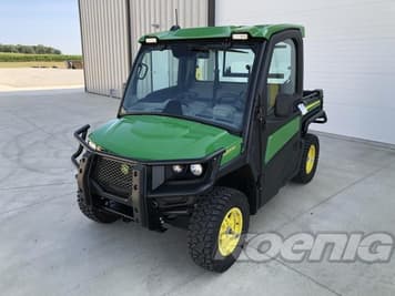 Main image John Deere XUV 835R