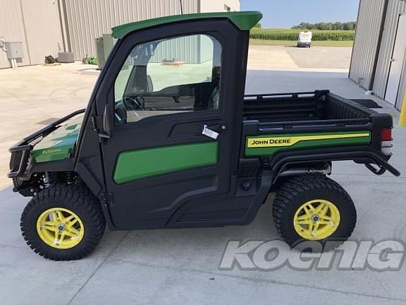 Image of John Deere XUV 835R equipment image 3