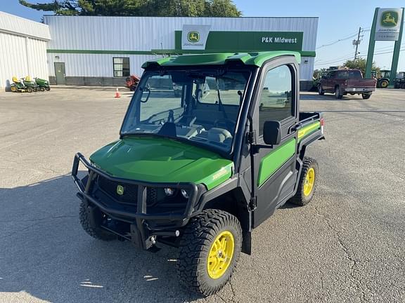 Image of John Deere XUV 835R Primary image