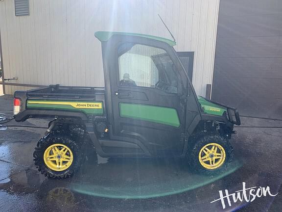 Image of John Deere XUV 835R equipment image 3