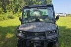 Image of John Deere XUV 835R equipment image 4