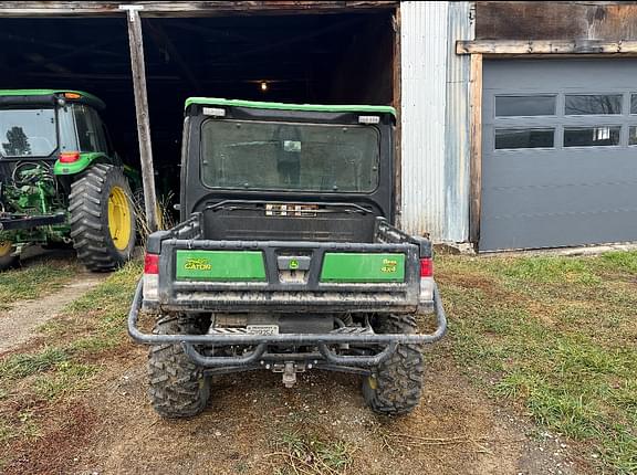 Image of John Deere XUV 835R equipment image 1