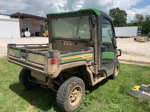 Image of John Deere XUV 835R equipment image 3