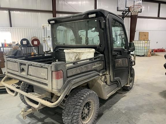 Image of John Deere XUV 835R equipment image 1