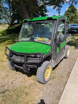 Image of John Deere XUV 835R Primary image