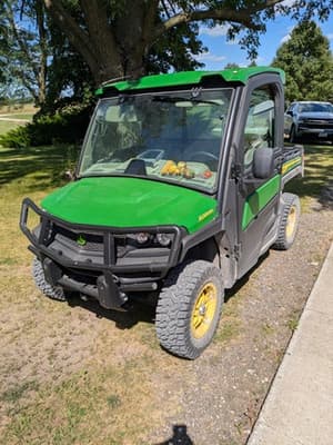 2023 John Deere XUV 835R Image