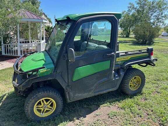 2023 John Deere XUV 835R Equipment Image0