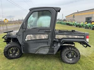 2023 John Deere XUV 835R Image
