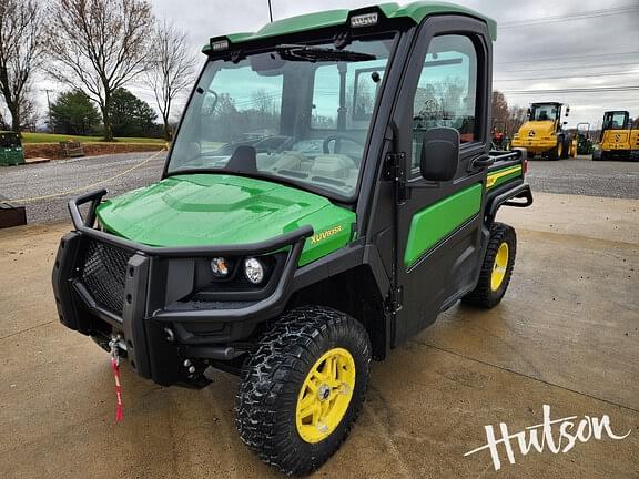 Image of John Deere XUV 835R equipment image 1