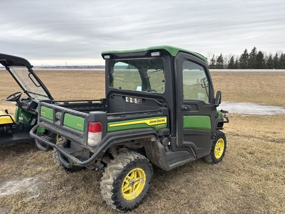 Image of John Deere XUV 835R equipment image 4