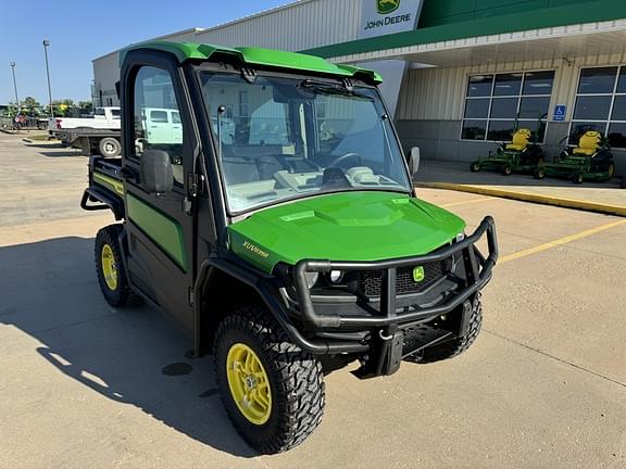 Image of John Deere XUV 835R equipment image 2