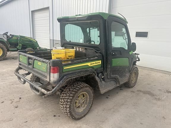 Image of John Deere XUV 835R equipment image 3