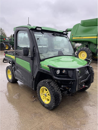 Main image John Deere XUV 835R