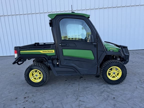 2023 John Deere XUV 835R Equipment Image0