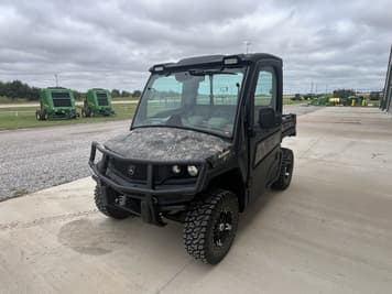 Main image John Deere XUV 835R