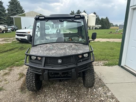 Image of John Deere XUV 835R equipment image 2