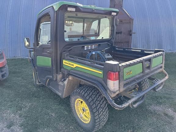 Image of John Deere XUV 835R equipment image 3