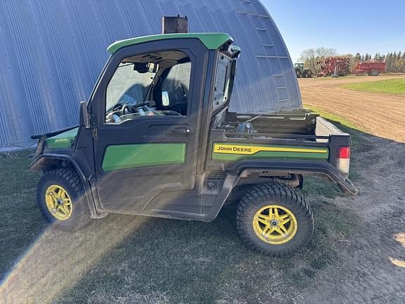 Image of John Deere XUV 835R equipment image 4