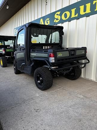 Image of John Deere XUV 835R equipment image 2