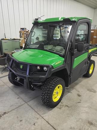 Image of John Deere XUV 835R Image 0