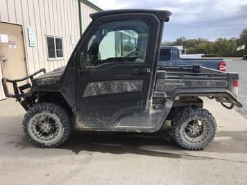 Main image John Deere XUV 835R