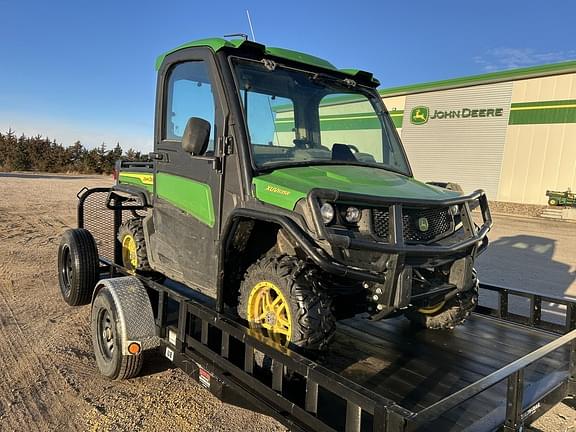 Image of John Deere XUV 835R equipment image 2