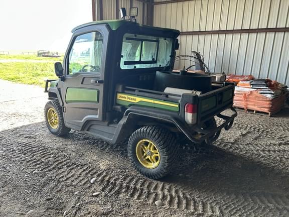 Image of John Deere XUV 835R equipment image 3