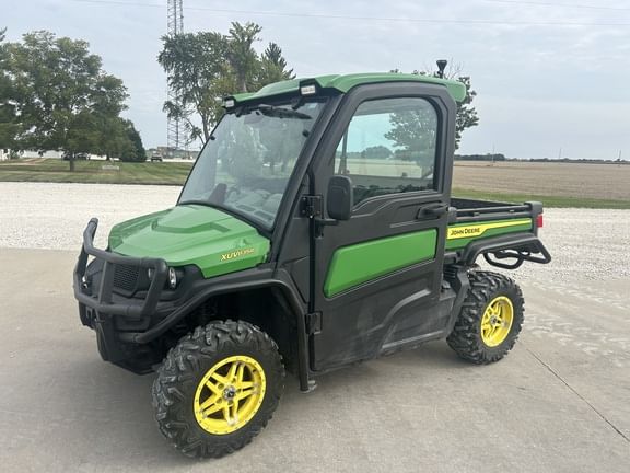 2023 John Deere XUV 835R Equipment Image0