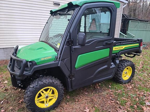 Image of John Deere XUV 835R Image 0