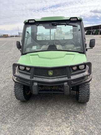 Image of John Deere XUV 835R equipment image 1