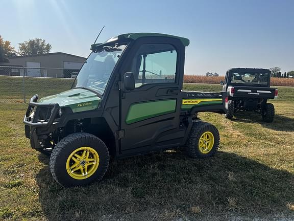 Image of John Deere XUV 835R equipment image 4