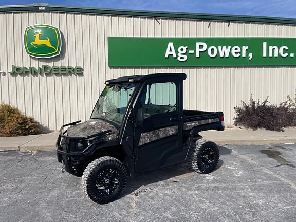 Image of John Deere XUV 835R Primary image