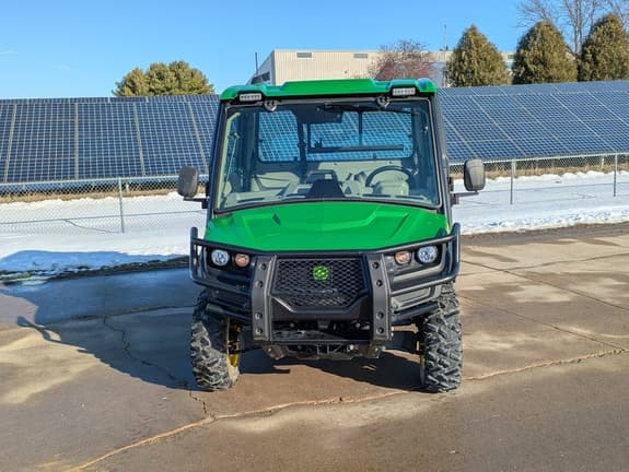 Image of John Deere XUV 835R equipment image 2