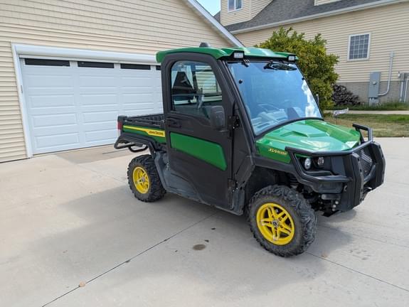 Image of John Deere XUV 835R equipment image 2