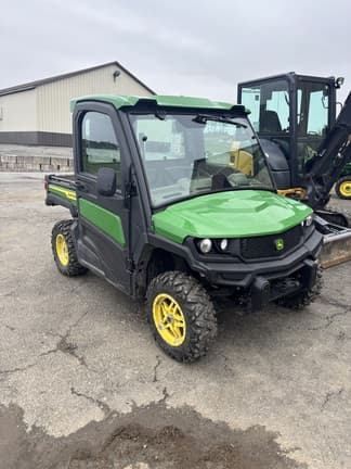 Image of John Deere XUV 835R Primary image