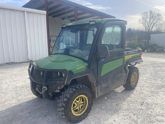 Image of John Deere XUV 835R Primary image