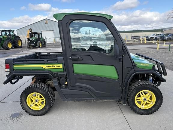 Image of John Deere XUV 835R equipment image 3