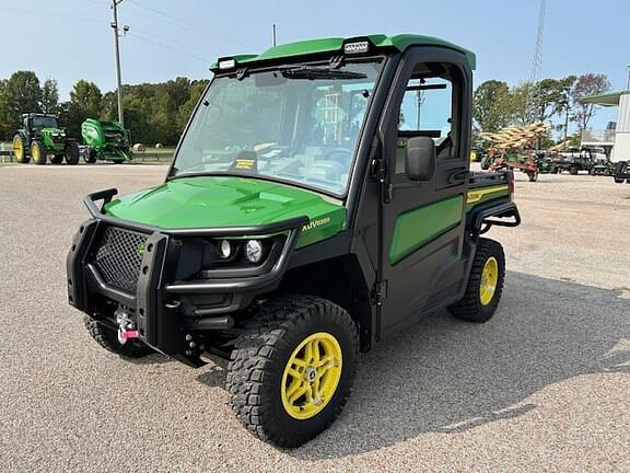 Image of John Deere XUV 835R Primary image