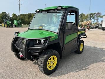 Main image John Deere XUV 835R