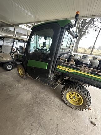 Image of John Deere XUV 835R Primary image