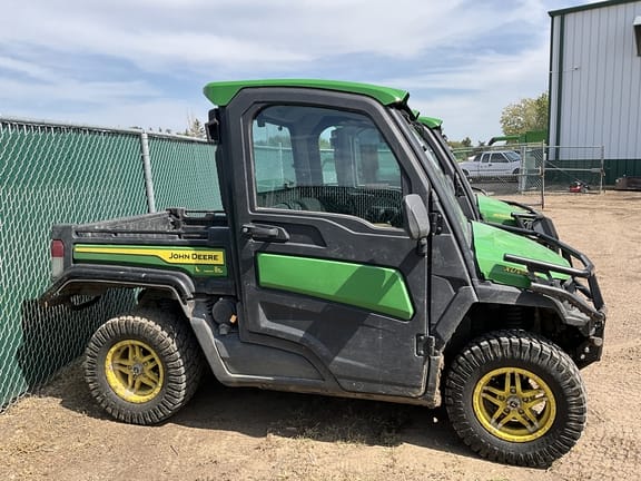 2023 John Deere XUV 835R Equipment Image0