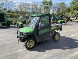 2023 John Deere XUV 835R Image