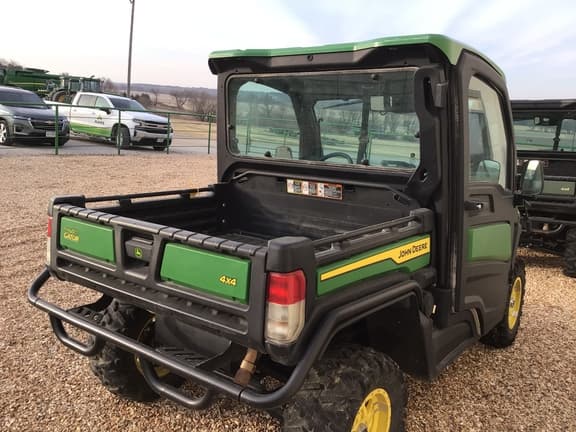 Image of John Deere XUV 835R equipment image 4