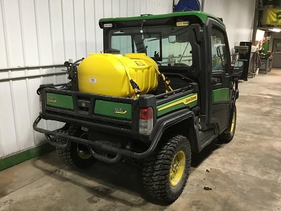 Image of John Deere XUV 835R equipment image 2