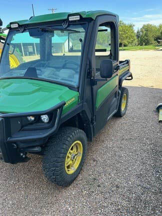 Main image John Deere XUV 835R
