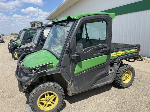 2023 John Deere XUV 835R Equipment Image0