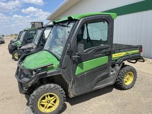 2023 John Deere XUV 835R Image