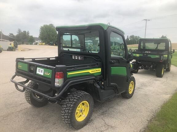 Image of John Deere XUV 835R equipment image 3