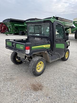 Image of John Deere XUV 835R equipment image 4